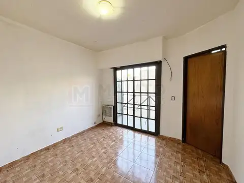 Depto Tipo Casa 3 ambientes con 2 baños