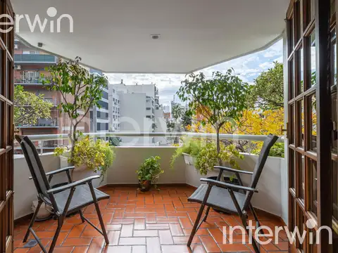 Departamento en Venta - 4 ambientes - Balcón - Cochera - Caballito.