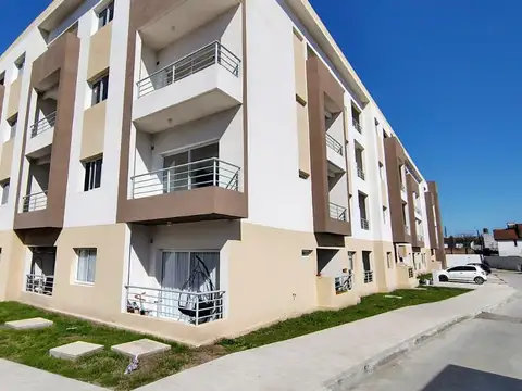 Lujan al 400