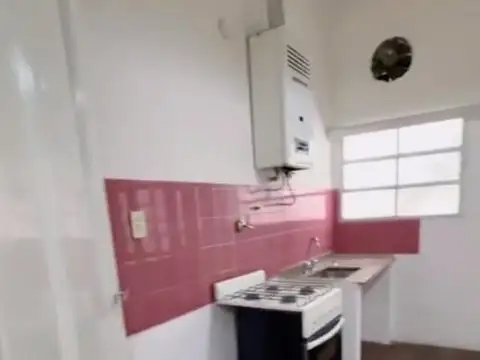 Depto Tipo Casa en Alquiler de 2 ambientes