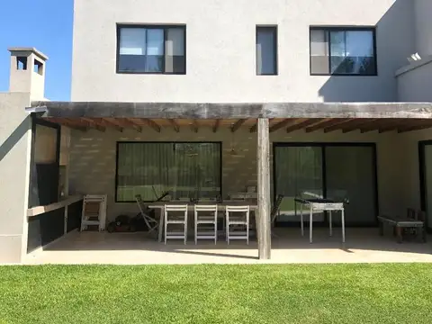 Casa en Alquiler 6 años