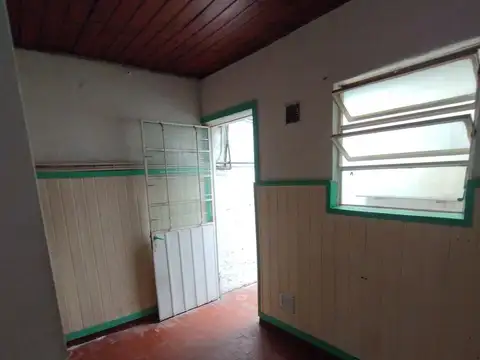 Depto Tipo Casa en Venta en Lanus Este, USD 51.000