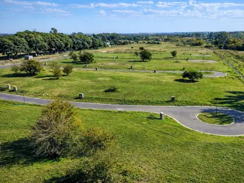 Lote en barrio La posta Pilar OPORTUNIDAD