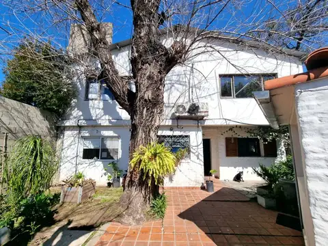 Casa en Venta en Pablo Nogues, USD 230.000