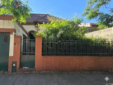 Venta lote  en Villa del Parque