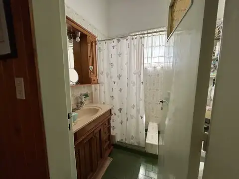 VENTA CASA 3 AMB VILLA LUZURIAGA / DEPOSITO