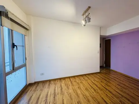 VENTA DEPARTAMENTO 2 AMBIENTES EN PARQUE CHACABUCO CON BALCÓN
