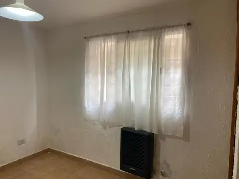 Depto Tipo Casa en Venta de 1 dormitorio