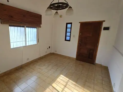Depto Tipo Casa en Venta de 2 dormitorios