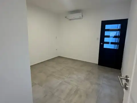 Depto Tipo Casa 2 ambientes con 1 baño