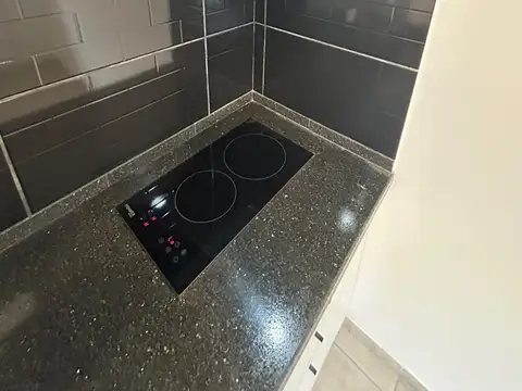 Depto Tipo Casa en Alquiler en Jose Ingenieros, $ 650.000