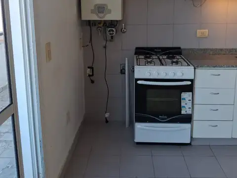 HERMOSO SEMIPISO EN EL CORAZON DE SAAVEDRA