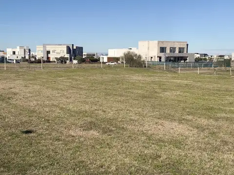 Terreno en Venta de 901,0 m2