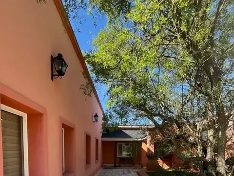 Excepcional chacra en Chacras de la Trinidad, Cañuelas, Provincia de Buenos Aires