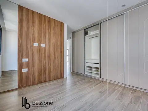 Departamento en Venta con 2 cocheras
