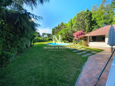 Casa 5 ambientes con 3 baños