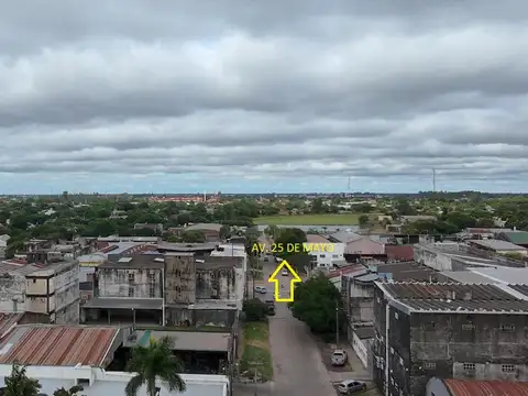TERRENO CON CASA A RECICLAR