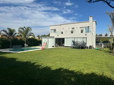 Casa en Venta en Canning, USD 450.000