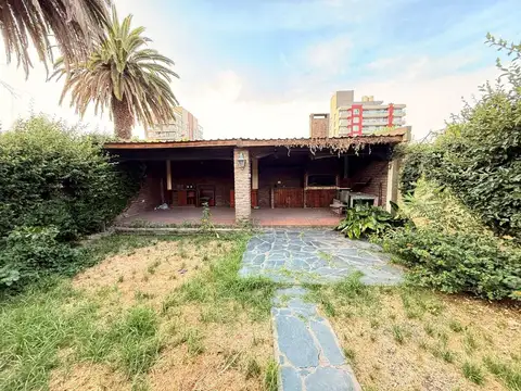 Casa en Alquiler en Ituzaingo, $ 850.000