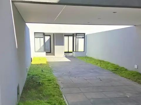 Casa en Venta en Villa Ballester, USD 235.000
