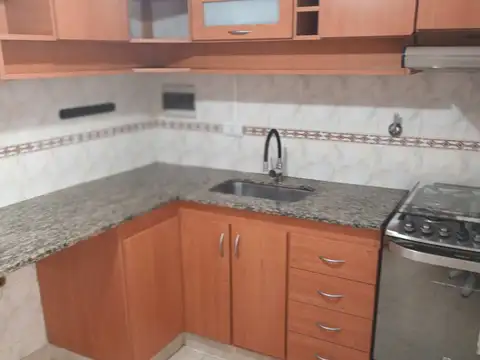 Depto Tipo Casa en Alquiler 15 años