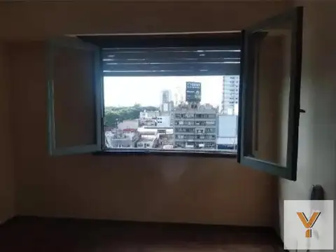 Avenida General Paz  e/ Avenida Rivadavia y Coronel Ramon Lorenzo Falcón