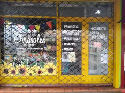 SE ALQUILA LOCAL  CON MONOAMBIENTE EN EL PALOMAR