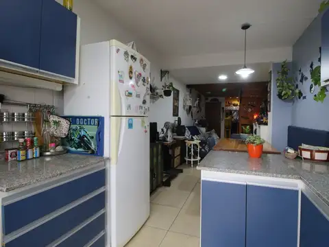 Depto Tipo Casa 2 ambientes con 1 baño