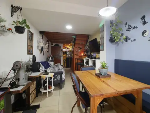 Depto Tipo Casa en Venta de 2 ambientes