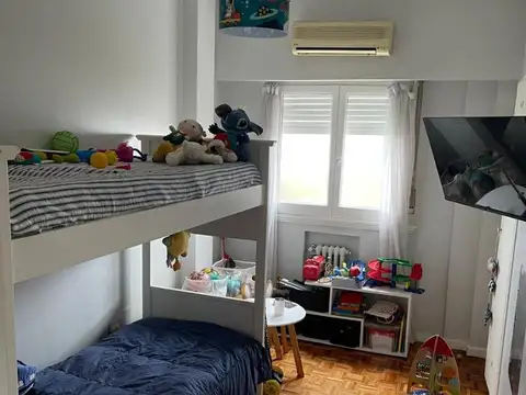 Piso Reciclado Super Luminoso. 4 Dorm.