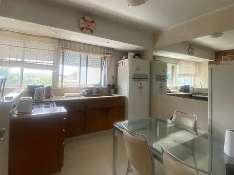 Departamento de 4 ambientes en Versalles