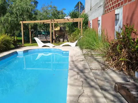 VENTA QUINTA 4 AMB PILETA COCHERA PASO DEL REY