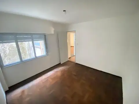 Departamento en Alquiler 50 años