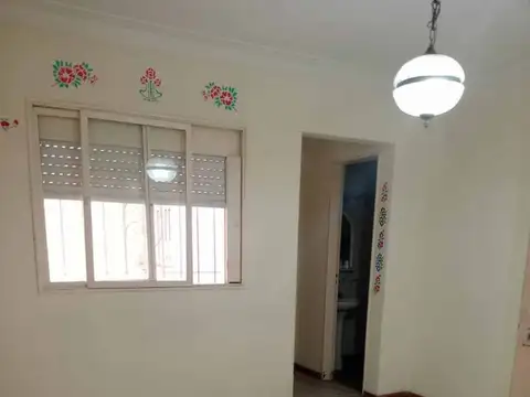 Oportunidad! u$s 1412 Venta depto 2 amb Balvanera