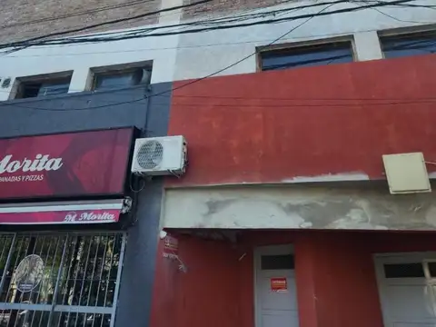 BENTA COCHERA EN BARRIO ARROYITO 