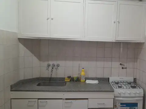 Depto Tipo Casa en Alquiler 50 años