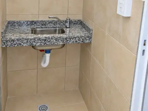 Local en Alquiler en Presidencia Roque Saenz Peña, $ 750.000