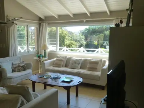 Casa en Alquiler Temporal en Pinamar, USD 2.800