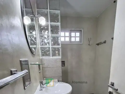 Venta- PH en planta alta - Villa Ballester