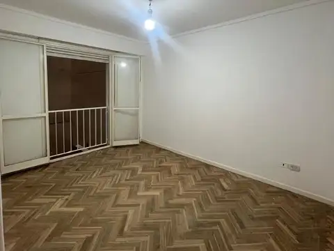 Avenida Avellaneda 2300, Piso 2