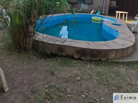 Casa 4 ambientes con 1 baño