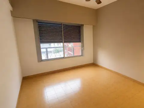 CASA LOTE PROPIO 3 AMB+GARAGE+PILETA+QUINCHO+LOCAL