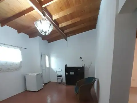 Departamento en Alquiler en Villa Santos Tesei, $ 400.000