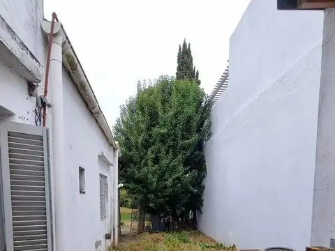 Terreno en Venta 50  mts Fondo