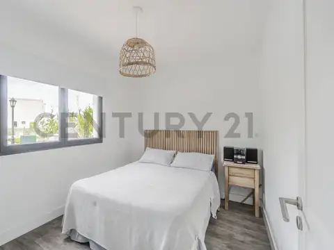 Venta casa 5 ambientes con Pileta en Los Arces La Cañada de Pilar
