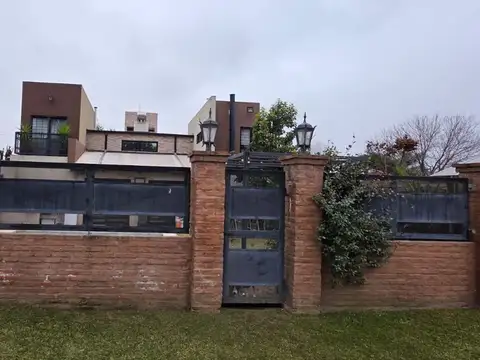 Calle Uruguay 2600