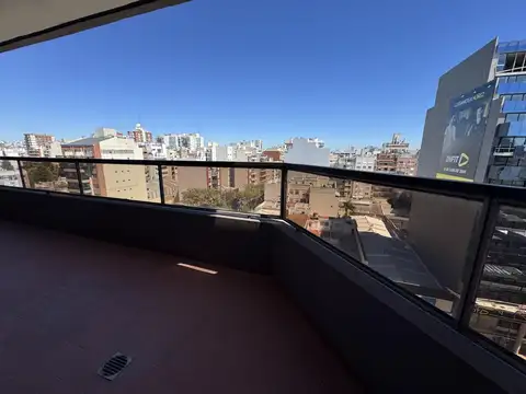Departamento 4 ambientes con 3 baños