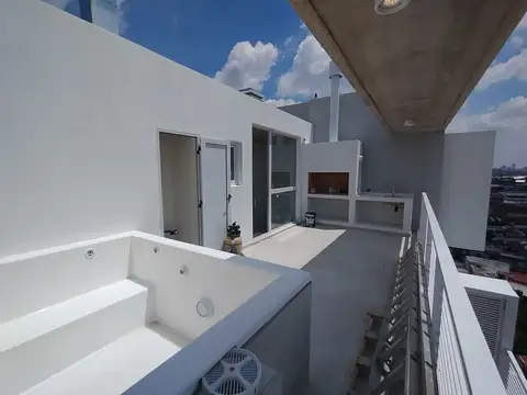 DEPARTAMENTO VENTA AVELLANEDA TRIPLEX AMENITIES