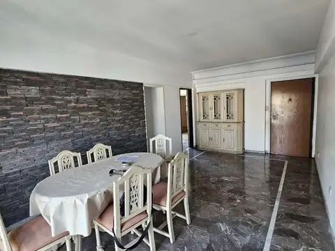 Departamento en Venta al Oeste