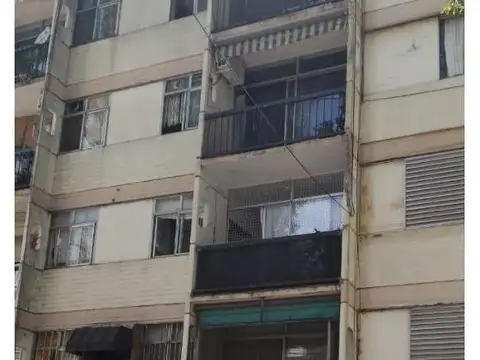 Departamento  en Venta ubicado en Ciudad Jardin, Tres de Febrero, G.B.A. Zona Oeste